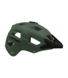 Kask z przedłużonym tyłem